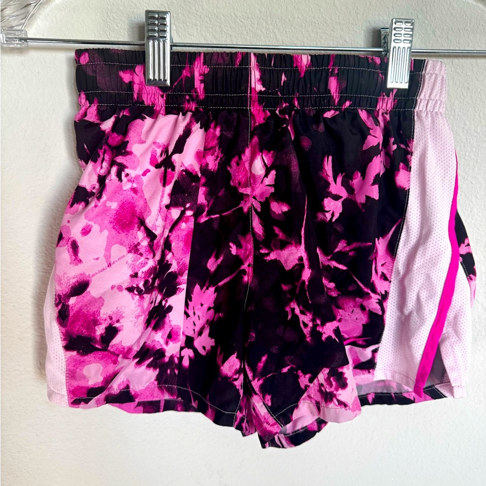 Nike shorts girls